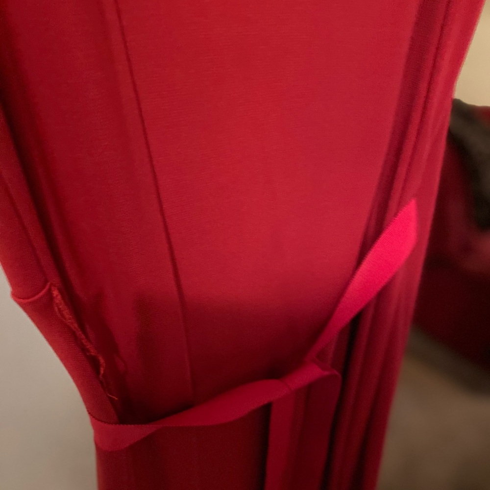 Dress - Picture 4 of 4